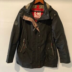 NWOT!! Canada Weathergear Women's Black and brown Puffer Jacket